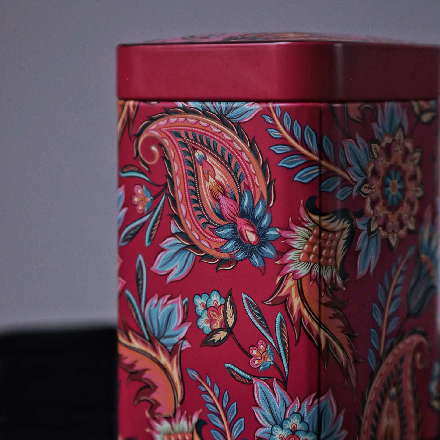 Fireflower metal tin 100g